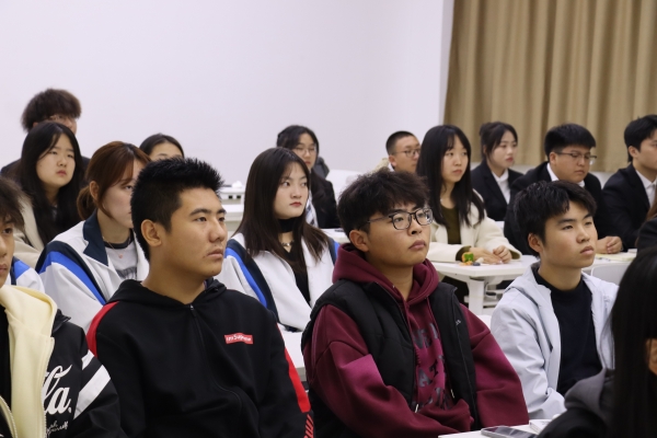 图片五.jpg 图片五.jpg
