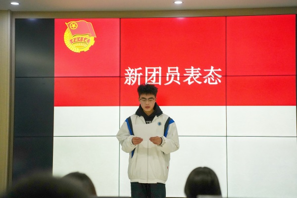 图4.jpg 图4.jpg