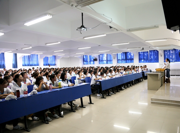 6.大会现场_副本.jpg 6.大会现场_副本.jpg