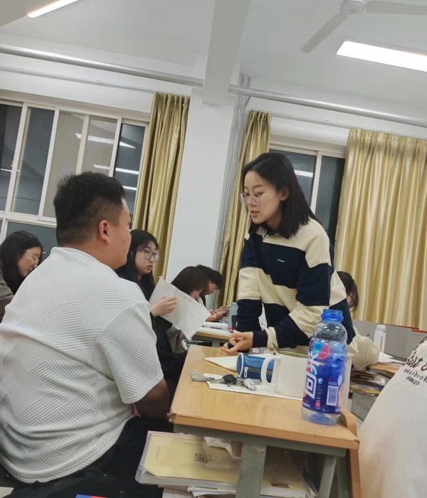 图四.jpg 图四.jpg