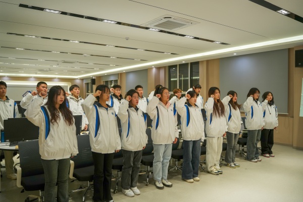 图6.jpg 图6.jpg